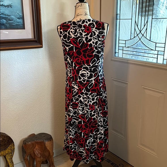 Danny & Nicole-Red and Black Floral Dress with Jacket, Sz Med, Only worn once - Picture 4 of 5